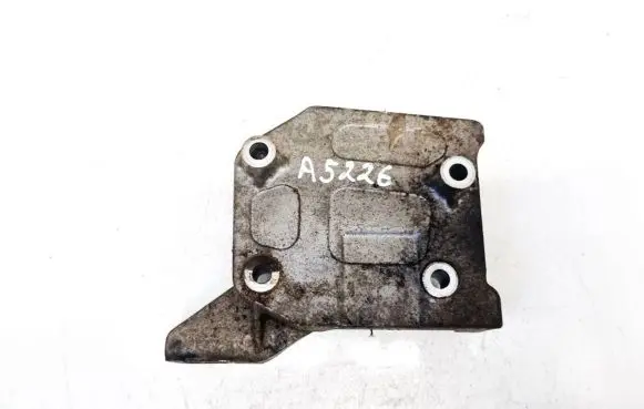 Mazda Premacy Engine mounting bracket
