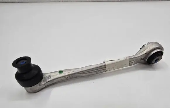 Lamborghini Urus Front upper control arm/wishbone 4M0407505G