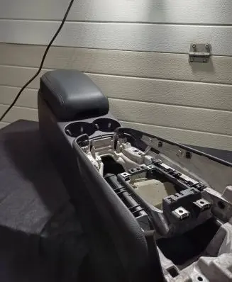 Porsche Macan (95B) Armrest