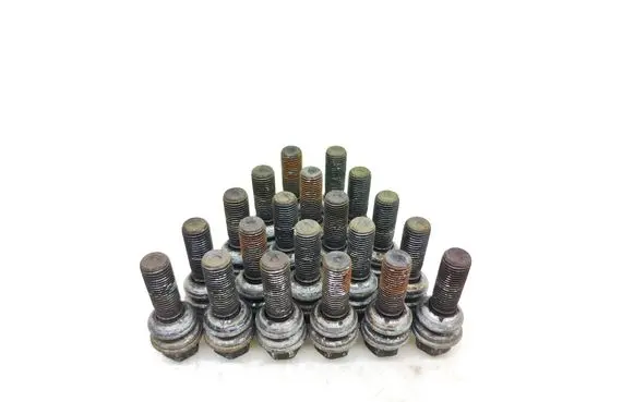 Volkswagen Transporter - Caravelle T5 Nuts/bolts 