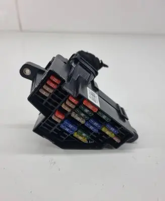 Volkswagen Scirocco Fuse module