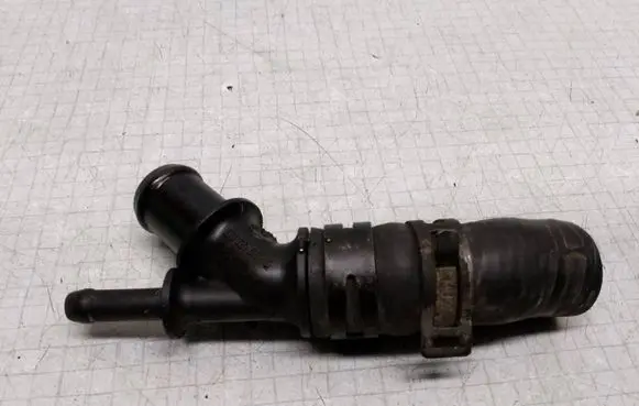 Volkswagen Transporter - Caravelle T5 Engine coolant pipe/hose 1J0121087D