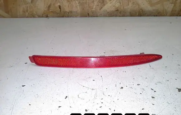 Skoda Octavia Mk2 (1Z) Rear tail light reflector 1z0945106a