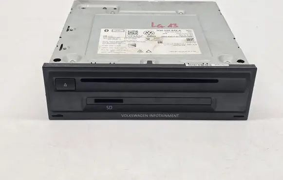 Volkswagen PASSAT B8 Navigation unit CD/DVD player 3Q0035842A