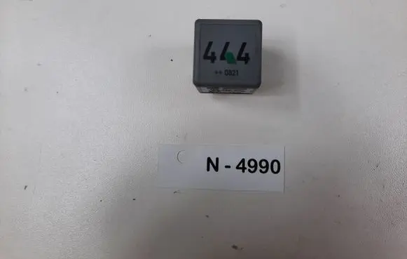 Audi Q7 4L Other relay 1J0927841