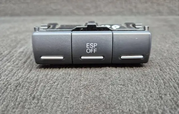 Audi A3 S3 8P ESP (stability program) switch 8P0941567 8P0927134B