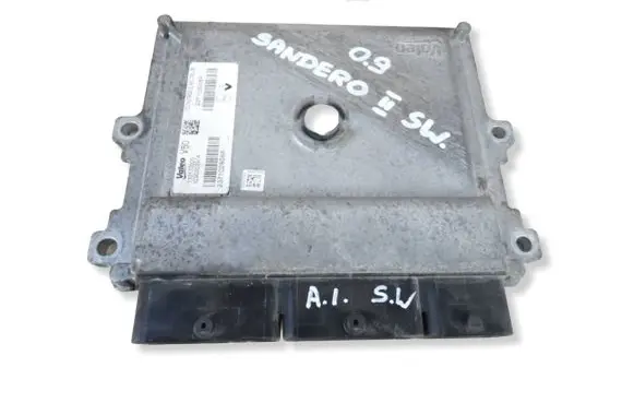 Dacia Sandero II Engine control unit/module 237103008R 237102806R 133170025