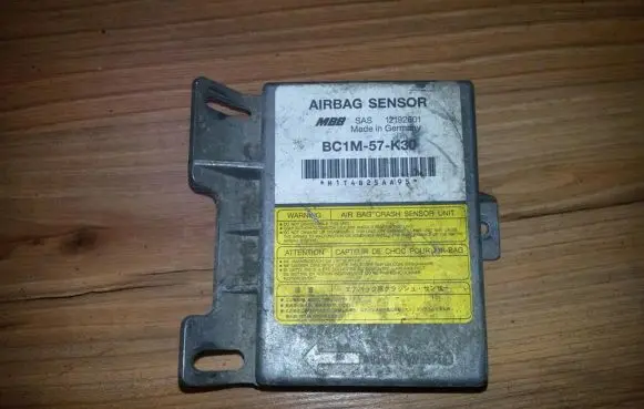 Mazda 323 Airbag control unit/module bc1m57k30 12192601