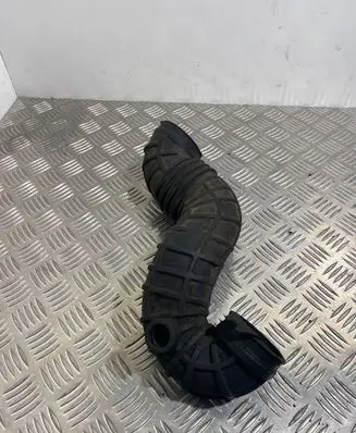 Audi A6 S6 C4 4A Turbo air intake inlet pipe/hose 4A0145747A