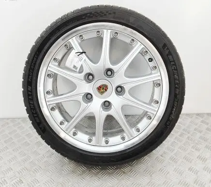 Porsche 911 996 R18 alloy rim 99636213455