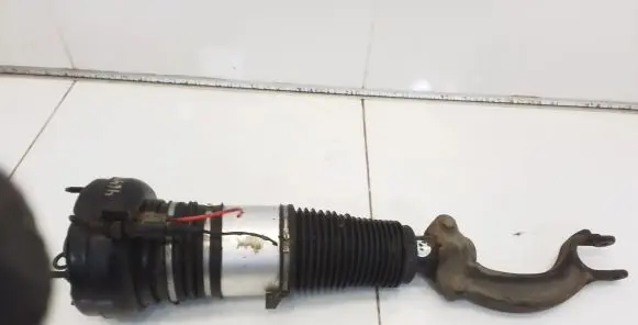 Audi A8 S8 D4 4H Air suspension front shock absorber F308613501