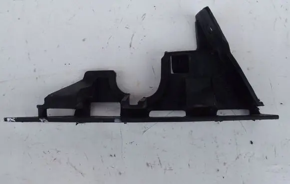 BMW Z4 E85 E86 Front bumper mounting bracket 7016066