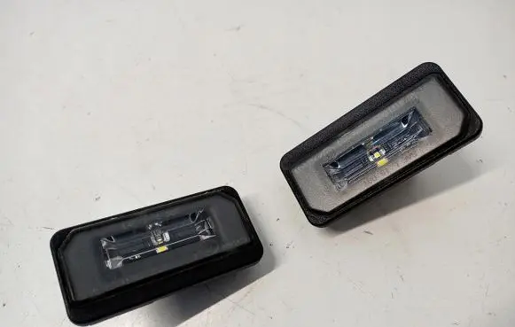 Tesla Model S Number plate light 1034341-00-A