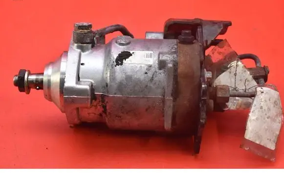 Ford Focus C-MAX Fuel injection high pressure pump 