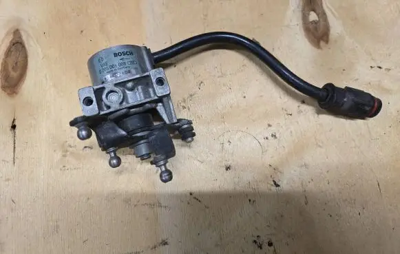 Mercedes-Benz C W202 Accelerator pedal position sensor 0205001008