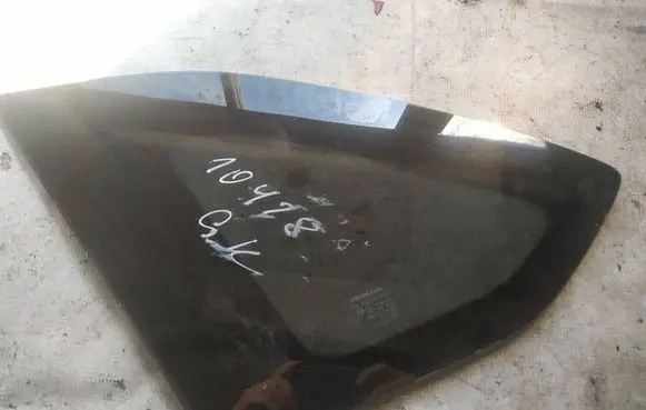 Honda FR-V Rear side window as3