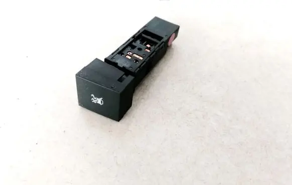 Traction control (ASR) switch