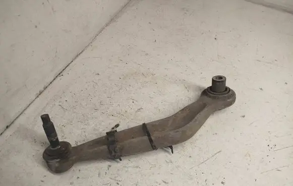 BMW 5 E39 Rear suspension control arm 