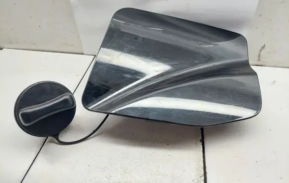 Nissan Navara D23 Fuel tank cap 