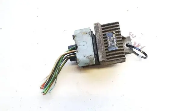 Glow plug pre-heat relay