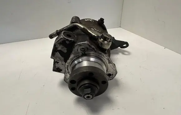 Ford Transit Fuel injection high pressure pump 1334447 1376293