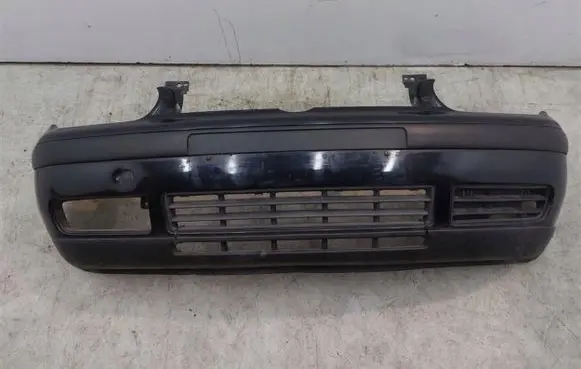 Volkswagen Golf IV Front bumper