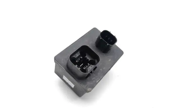 Jeep Cherokee Glow plug pre-heat relay 68079153AA 0281003060