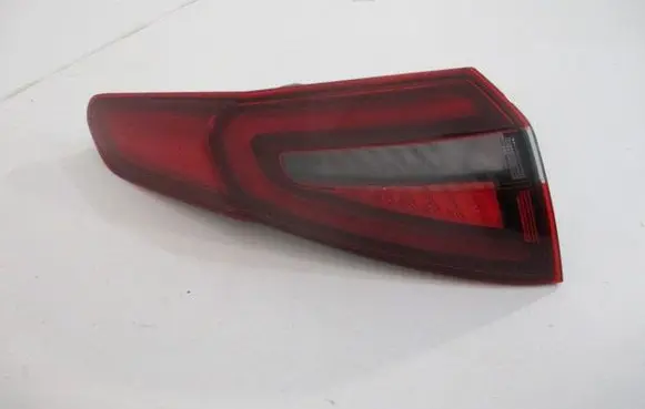 Alfa Romeo Stelvio Rear/tail lights 00505358080