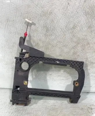 Front door exterior handle/bracket