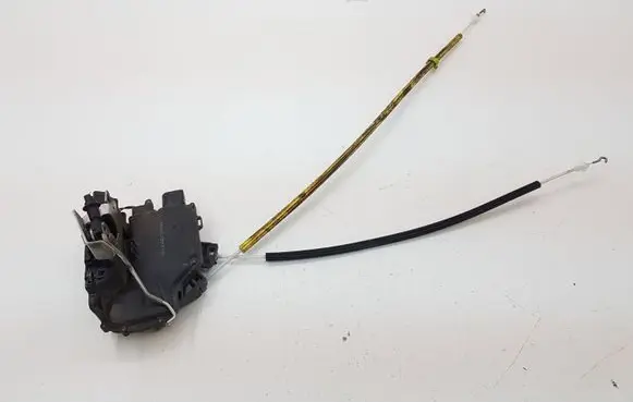 Audi A6 S6 C5 4B Rear door lock 4B0839015G