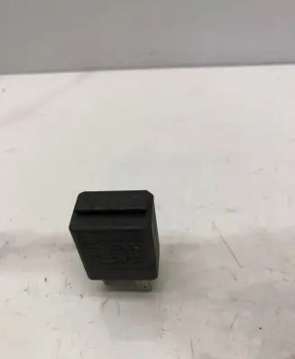 Audi A5 8T 8F Other relay 24435922 70220
