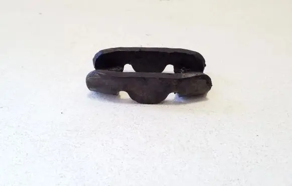 Mitsubishi Outlander Fuel Injector clamp holder