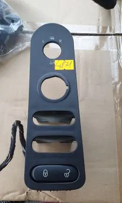Seat Altea Front door window switch trim 5P0863263M 5P0962125A