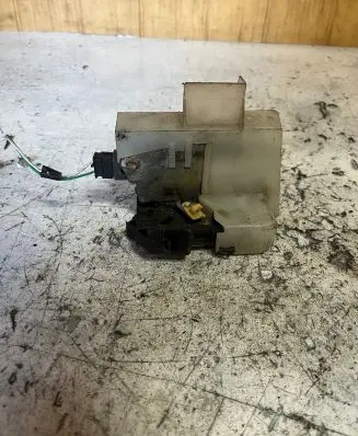 Renault Scenic II - Grand scenic II Front door lock