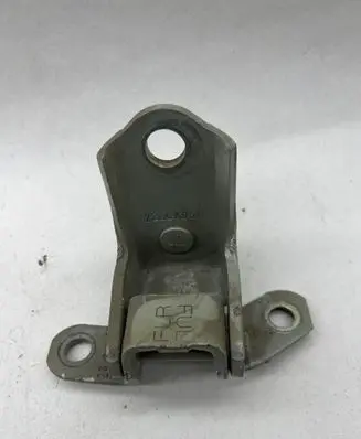 Ford Fiesta Tailgate/trunk/boot hinge 226LKD5E