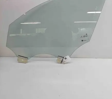 BMW X2 U10 Front door window glass four-door 5A6D9A1