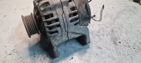 Audi A4 S4 B5 8D Generator/alternator 058903016 0123310022