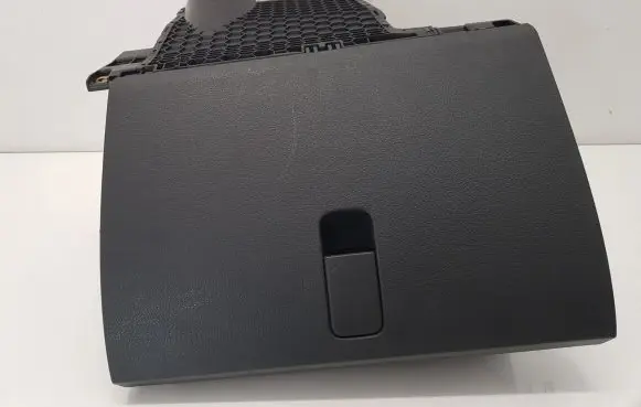 Skoda Fabia Mk3 (NJ) Glove box 6V1857097Q 6V1857097