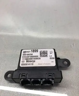 Opel Insignia B Parking PDC control unit/module 84211899