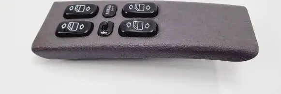 Mercedes-Benz A W168 Electric window control switch 1688202810 03753200 1686831308