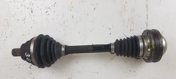 Audi Q3 8U Front driveshaft