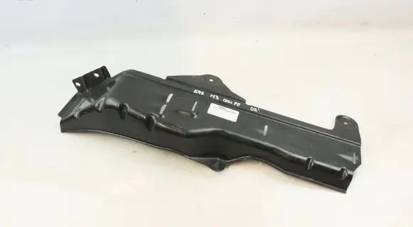 BMW 3 E46 Fuel filter bracket/mount holder 8230397 5A5EA65 13328230397