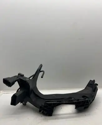 Audi e-tron Headlight/headlamp mounting bracket 89A805325A
