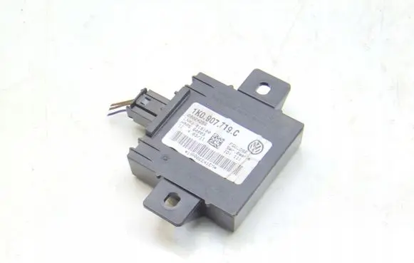Volkswagen Golf Plus Alarm control unit/module 1K0907719C