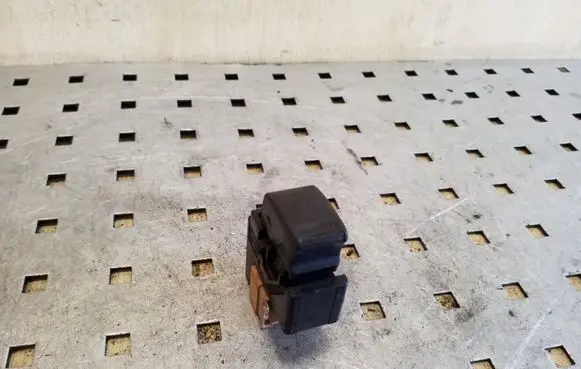 Subaru Forester SG Electric window control switch