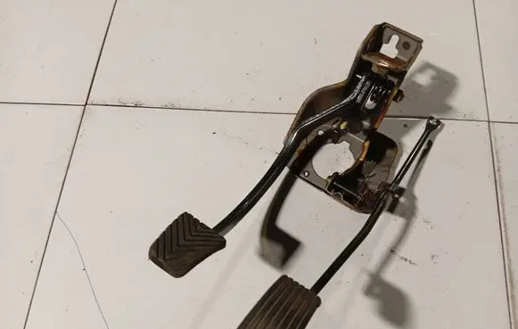 Brake pedal