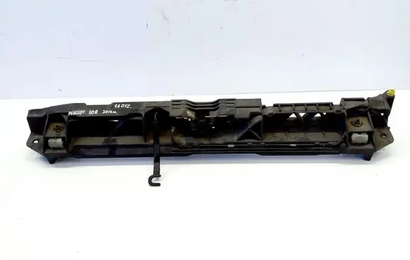 Peugeot 308 Top upper radiator support slam panel 9807148180