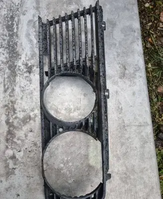 BMW 7 E23 Front grill