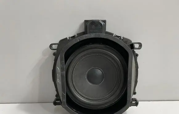 BMW X4 F26 Subwoofer speaker 9297897