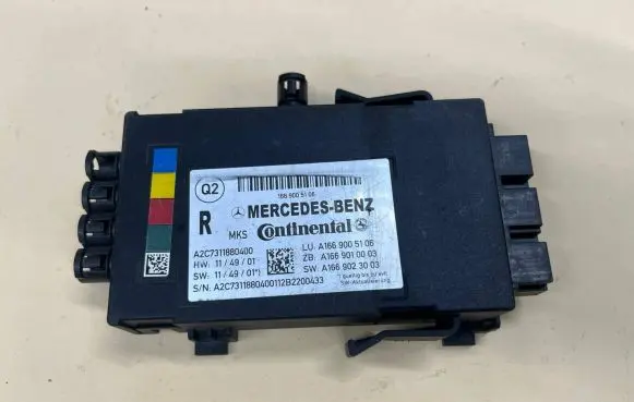 Mercedes-Benz ML W166 Seat control module A1669005106 A1669010003 A2C7311880400